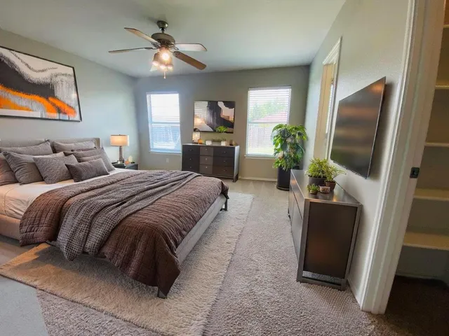 $1,650 | 124 Easy Street, Hutto, TX 78634