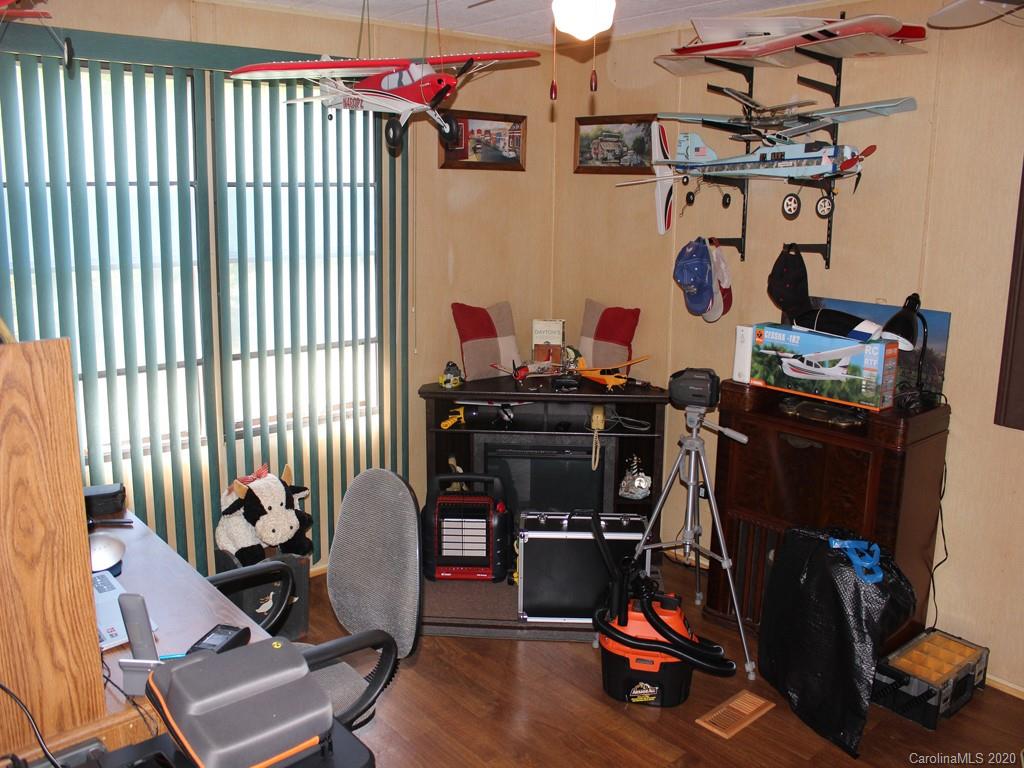 471 Murphy Branch Road Burnsville, NC 28714 - Photo 11 of 23 Gallery Image 11