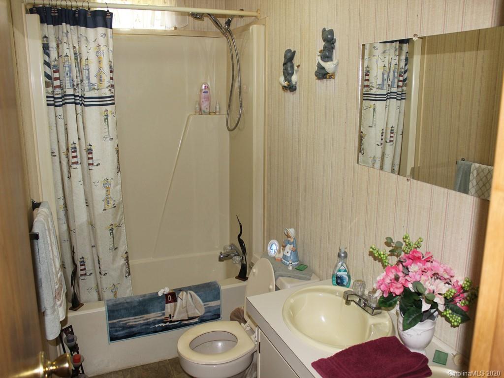 471 Murphy Branch Road Burnsville, NC 28714 - Photo 19 of 23 Gallery Image 19