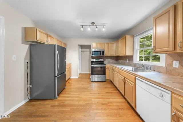 $369,500 | 122 Stedwick Place, Durham, NC 27712