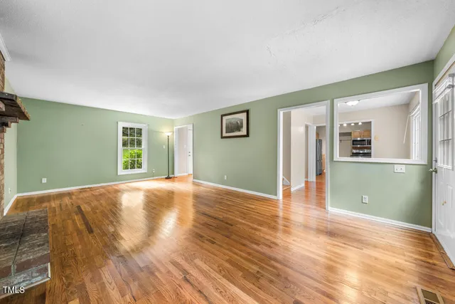 $369,500 | 122 Stedwick Place, Durham, NC 27712