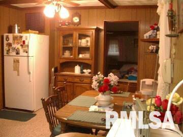 1624 Moonglow Road Centralia, IL 62801 - Photo 8 of 11