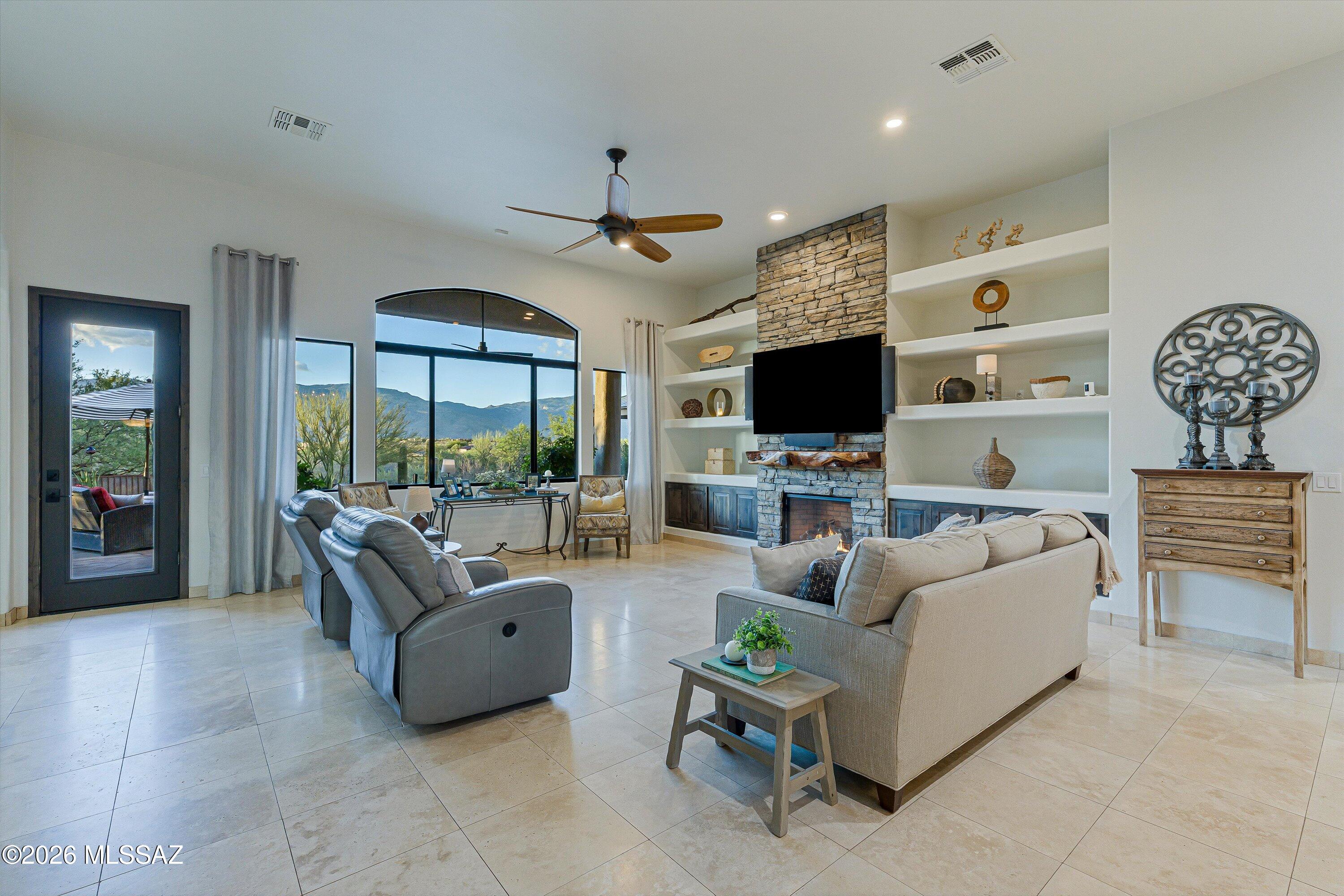 15236 East Two Bar Z Ranch Place Vail, AZ 85641 - Photo 4 of 49 Living Room