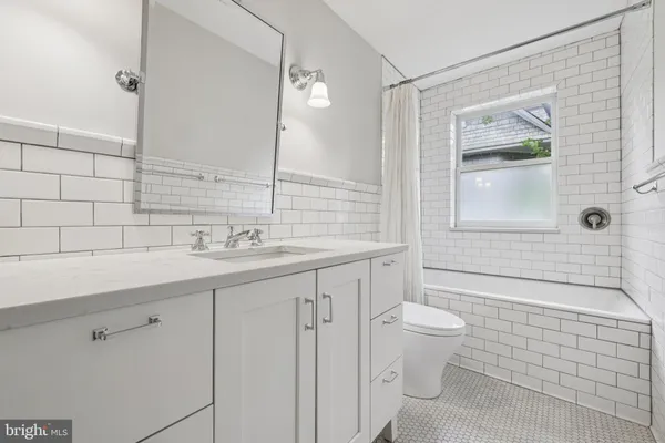 $4,750 | 101 Woodlawn Road, Baltimore, MD 21210