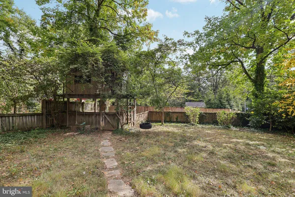 $4,750 | 101 Woodlawn Road, Baltimore, MD 21210