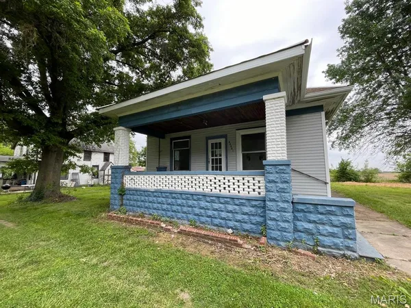 $20,600 | 20621 Co Highway 22, Hoyleton, IL 62803