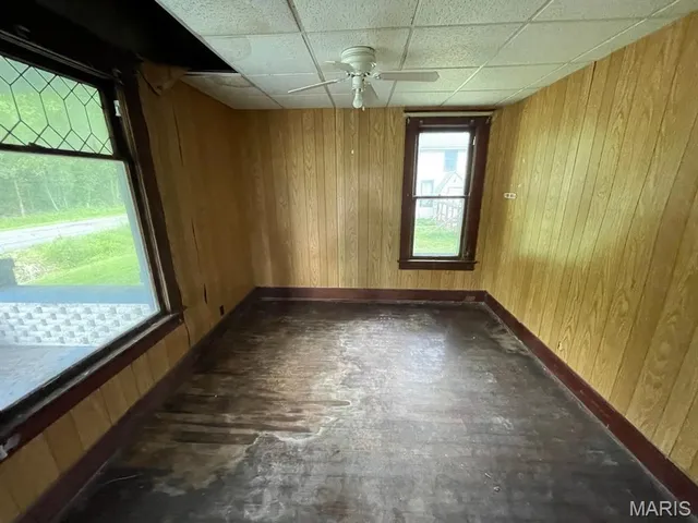 $35,000 | 20621 Co Highway 22, Hoyleton, IL 62803