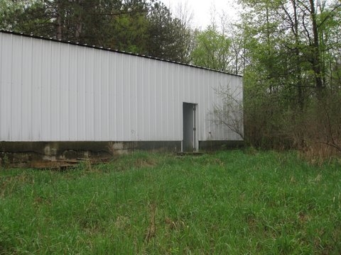 4033 Salt River Road Shepherd, MI 48883 - Photo 4 of 13 1799525-3.JPG