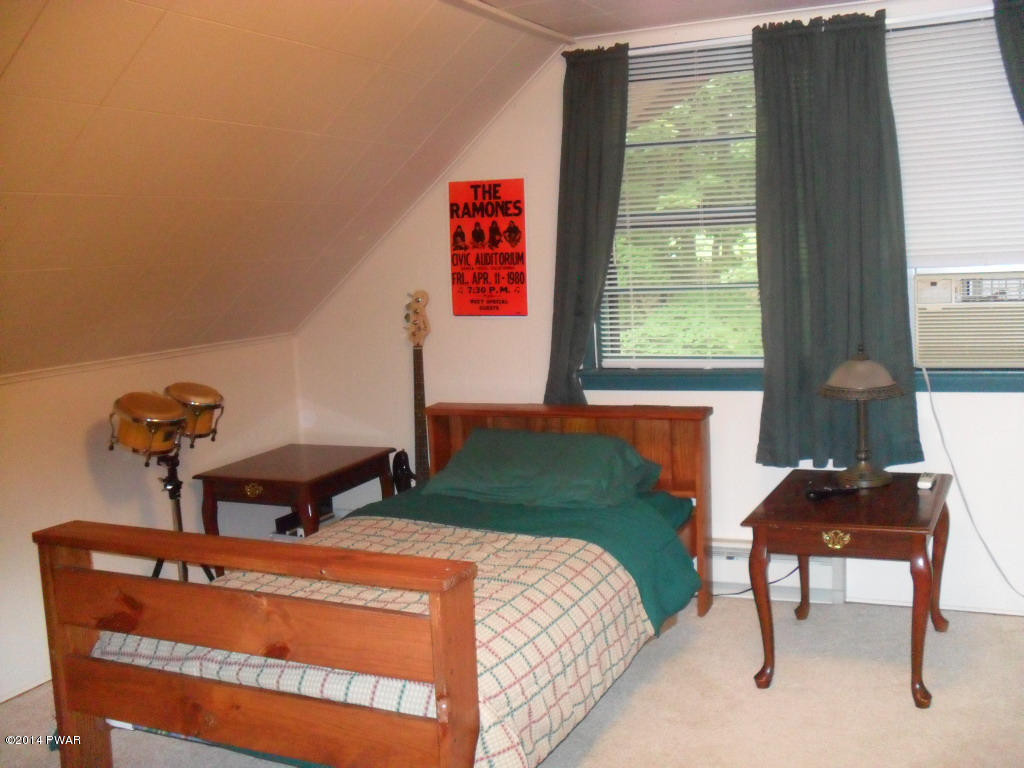 45 Hibernation Road Lake Ariel, PA 18436 - Photo 25 of 47