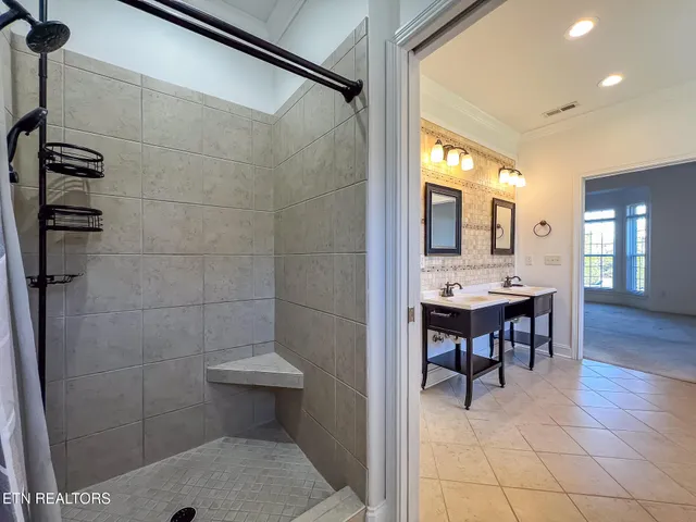 $735,000 | 1636 Stone Harbor Boulevard, Lenoir City, TN 37772