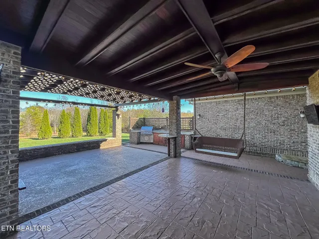 $735,000 | 1636 Stone Harbor Boulevard, Lenoir City, TN 37772