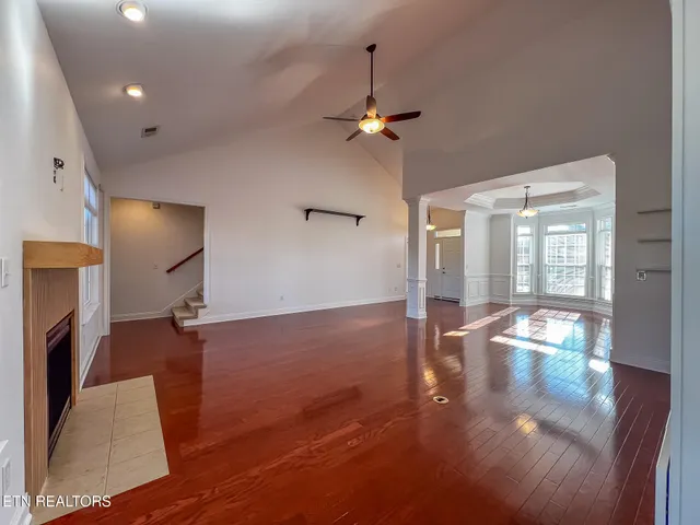 $735,000 | 1636 Stone Harbor Boulevard, Lenoir City, TN 37772