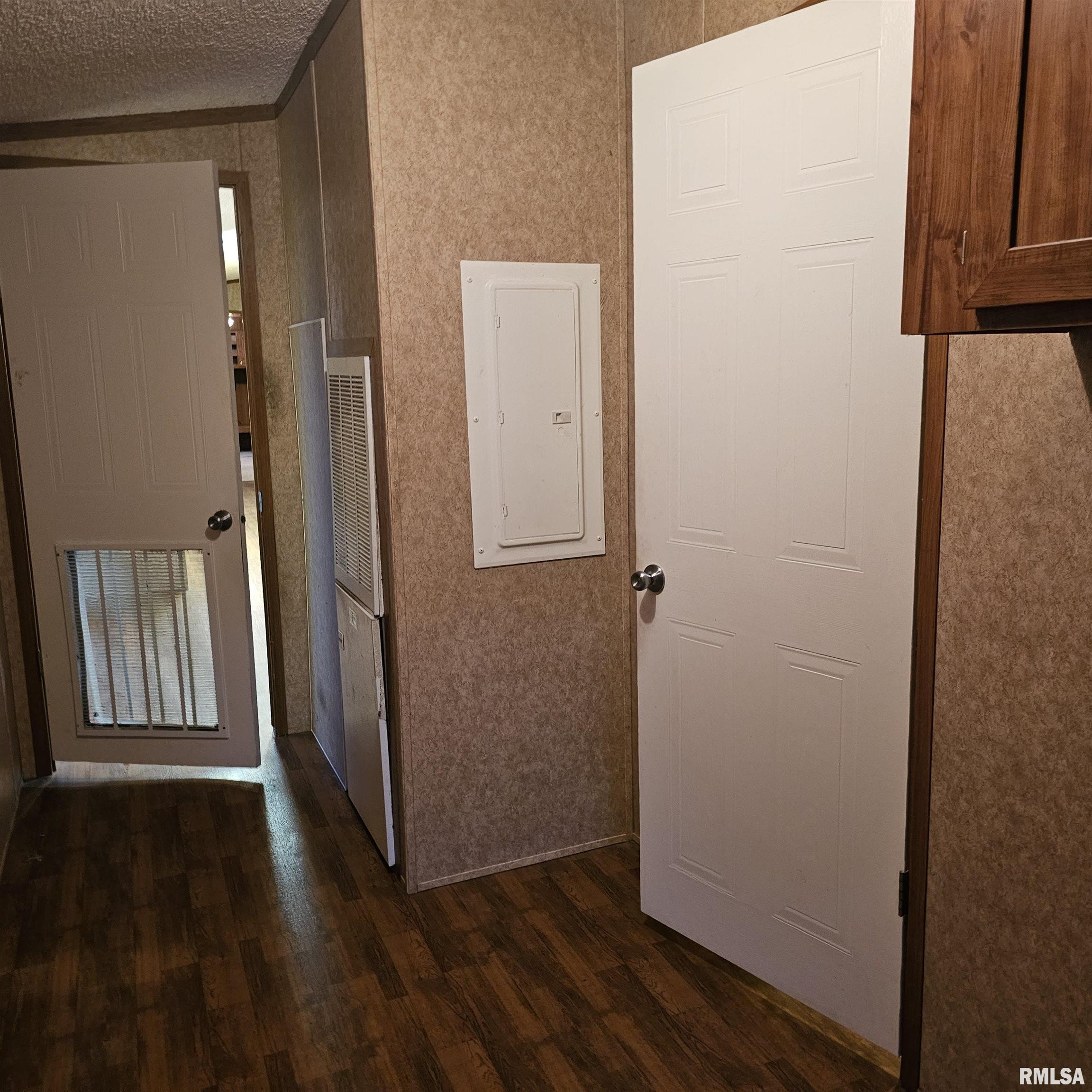 1920 Barnett Road Harrisburg, IL 62946 - Photo 24 of 28
