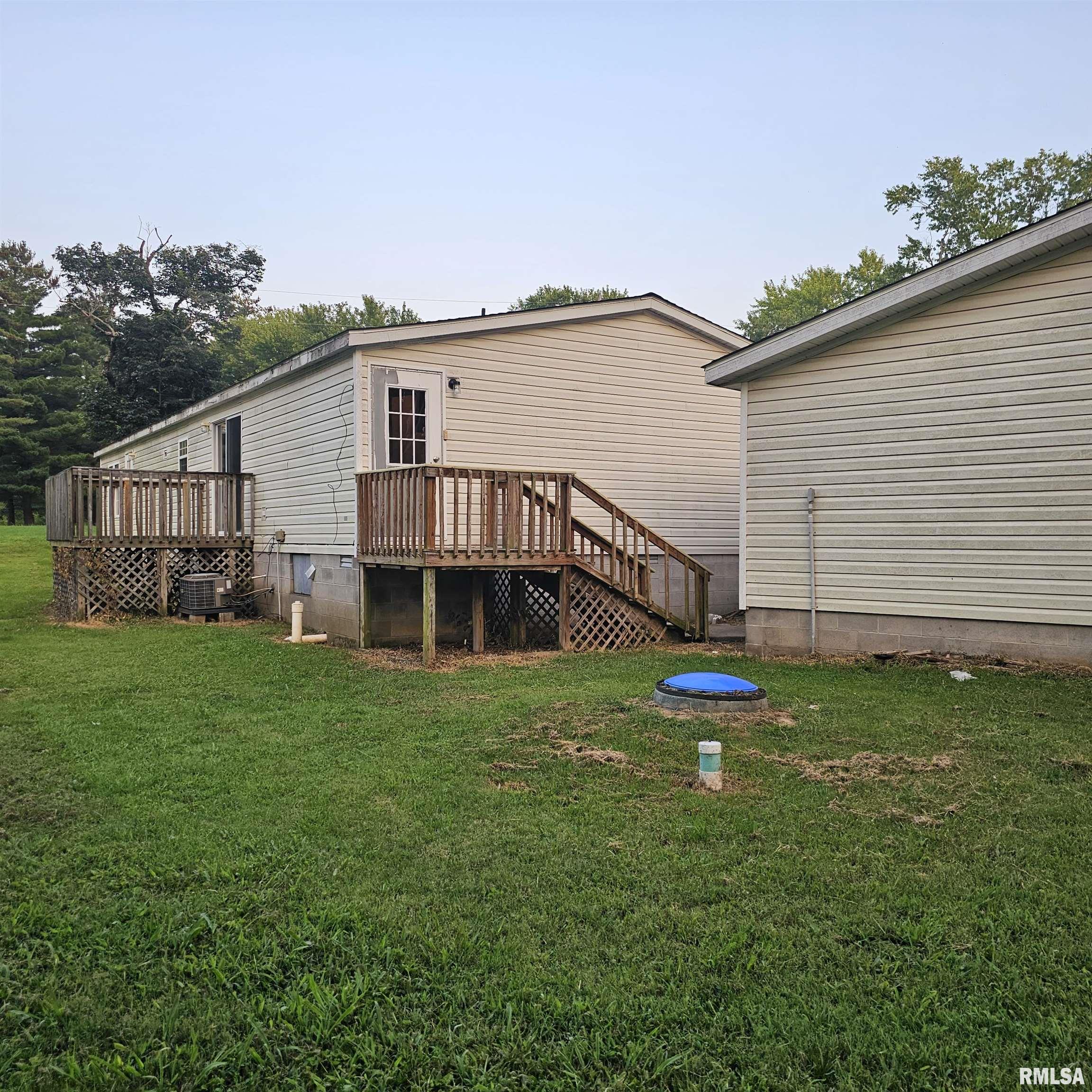 1920 Barnett Road Harrisburg, IL 62946 - Photo 4 of 28