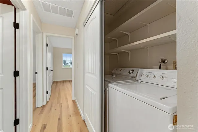 $239,900 | 100 Simon Street Southeast, Unit 40, East Wenatchee, WA 98802