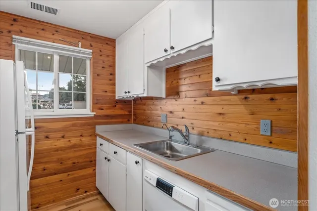 $239,900 | 100 Simon Street Southeast, Unit 40, East Wenatchee, WA 98802