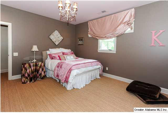 20 Woodhill Road Birmingham, AL 35213 - Photo 24 of 32