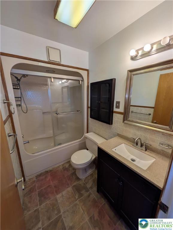 950 South 25th Street, Unit 1 Easton, PA 18042 - Photo 8 of 16 a bathroom with a sink toilet and shower
