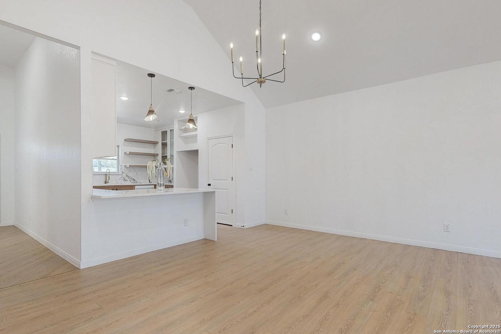 514 Contour Drive Spring Branch, TX 78070 - Photo 9 of 44