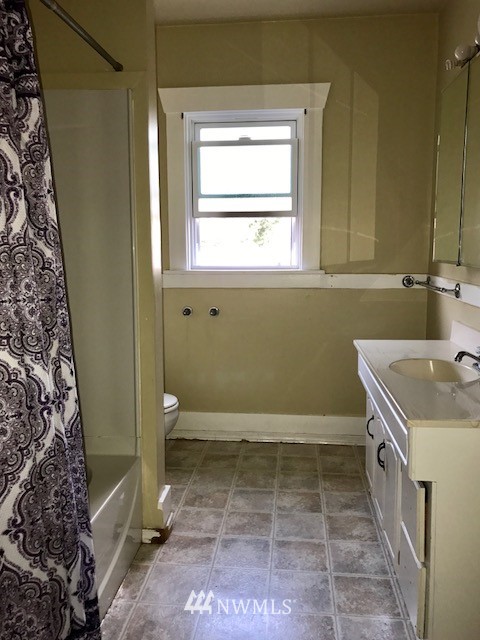 1201 North 3rd Street Renton, WA 98057 - Photo 7 of 12 Gallery Image 7
