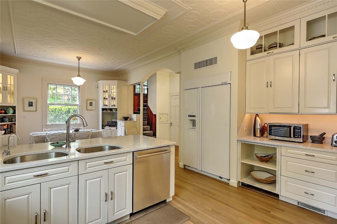 102 Prospect Street Providence, RI 02906 - Photo 21 of 50