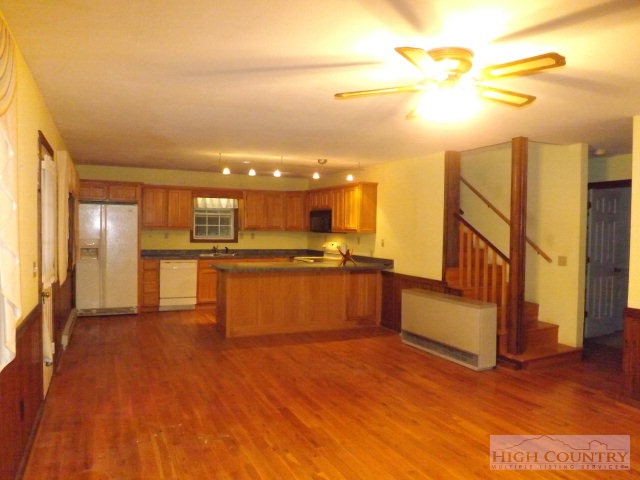 4986 Nile Road Sparta, NC 28675 - Photo 2 of 23