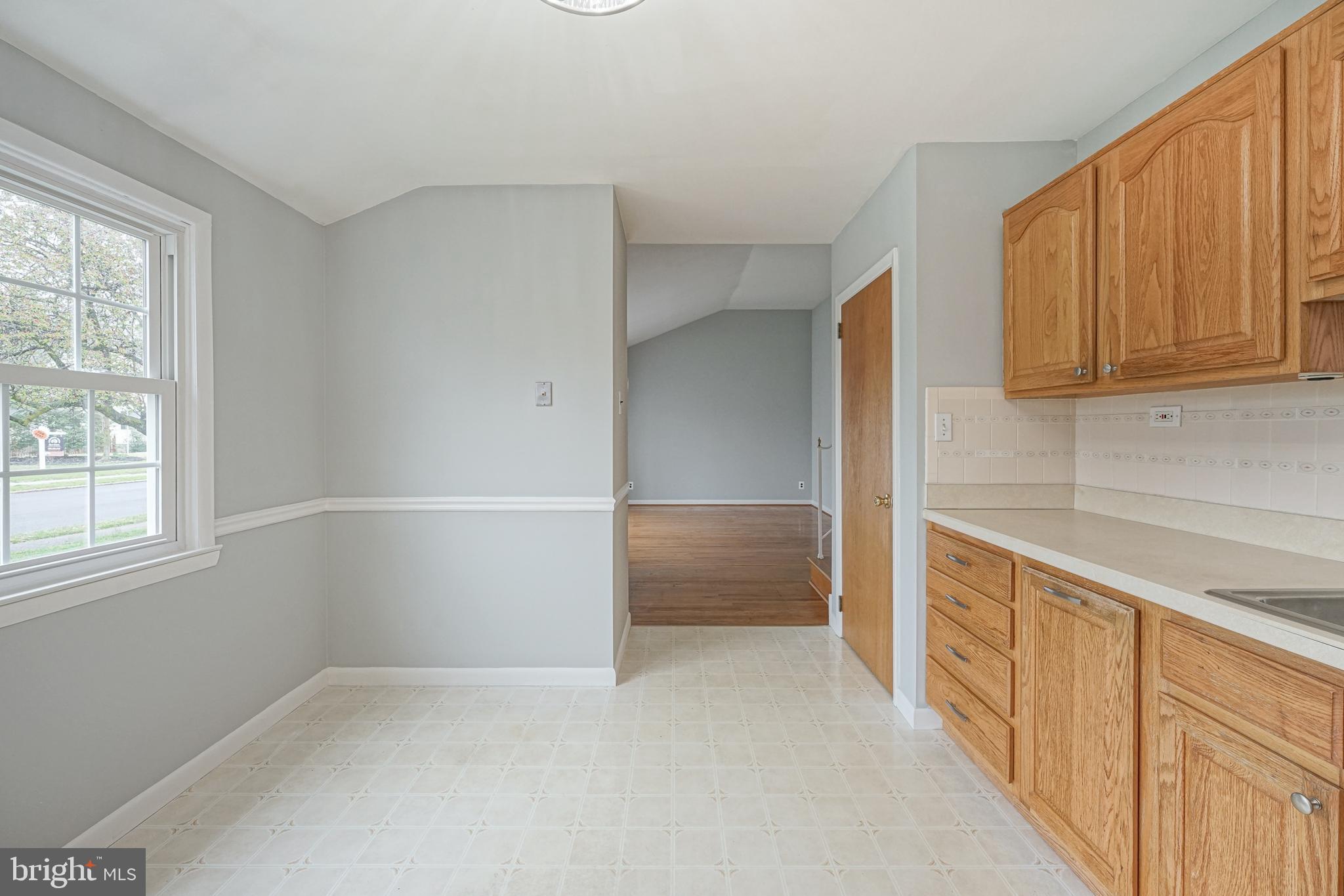 220 Georgetown Road Glassboro, NJ 08028 - Photo 7 of 25