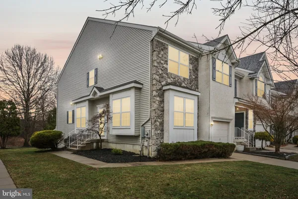 $525,000 | 78 Chapel Hill Road, Mount Laurel, NJ 08054
