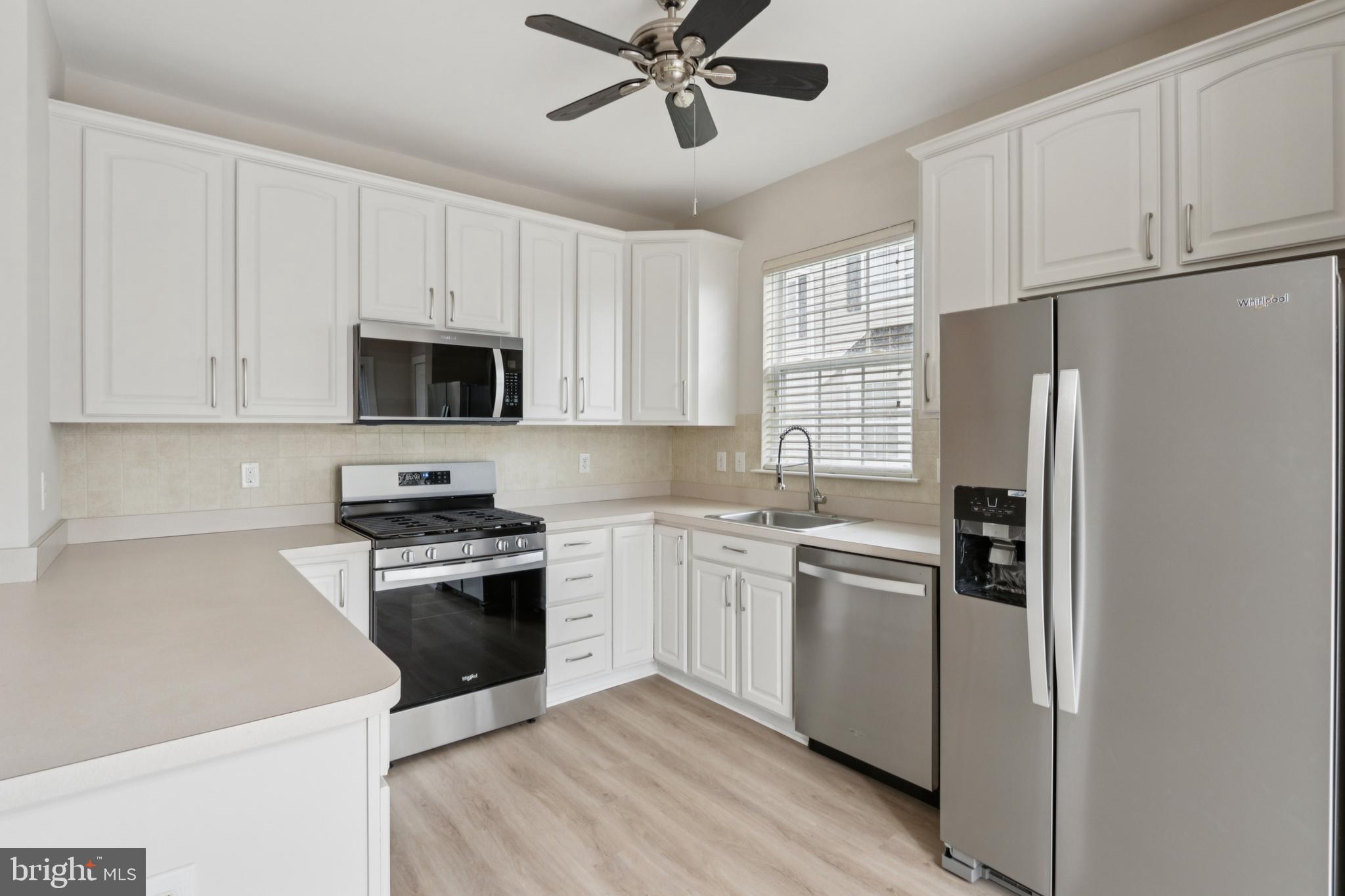 78 Chapel Hill Road Mount Laurel, NJ 08054 - Photo 17 of 58