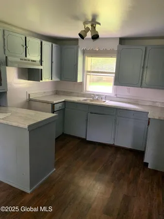 $479,900 | 326 Middle Road, Crown Point, NY 12928