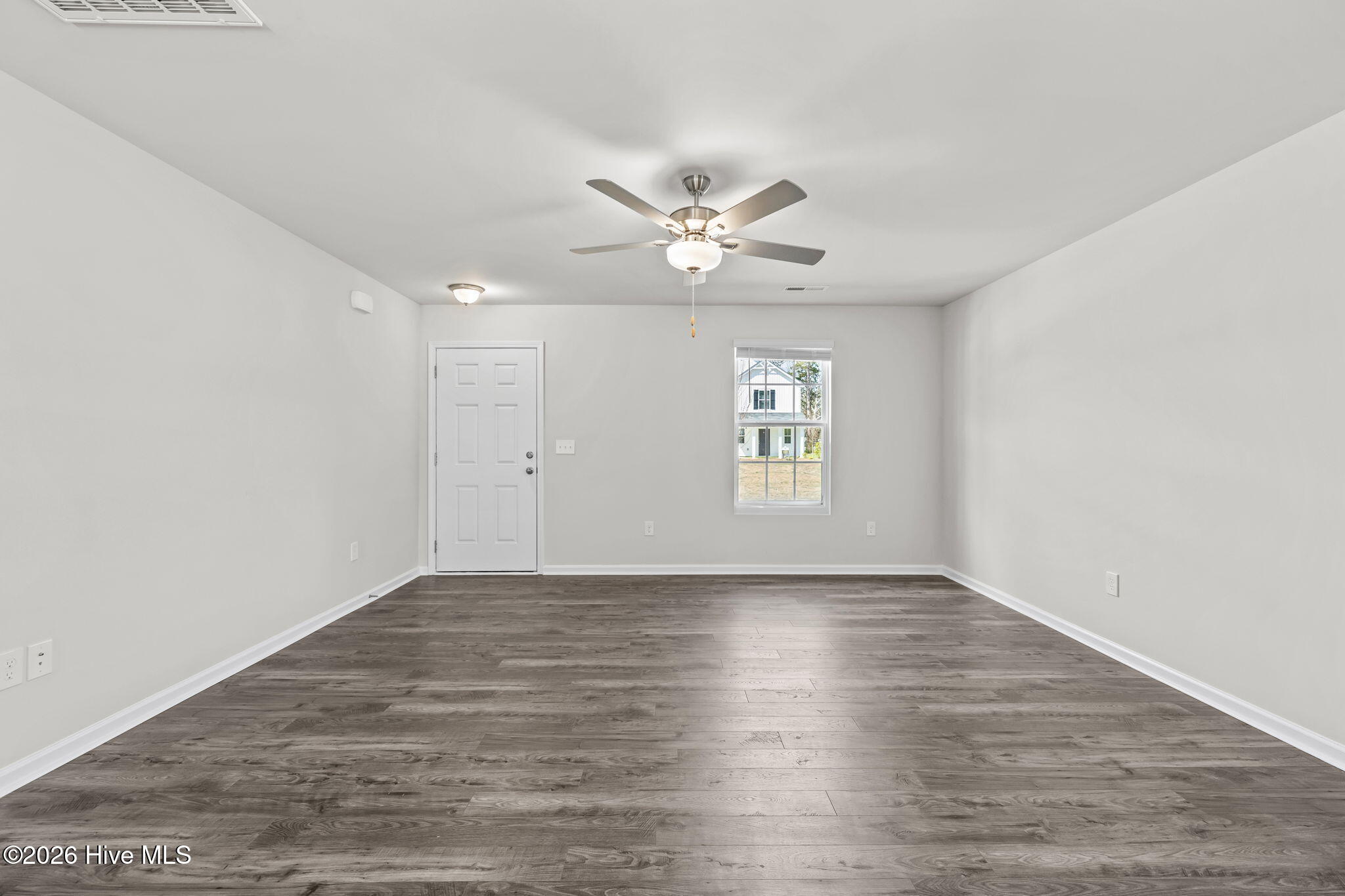 705 Conductor Court Vass, NC 28394 - Photo 4 of 34 7-web-or-mls-6S5A0034