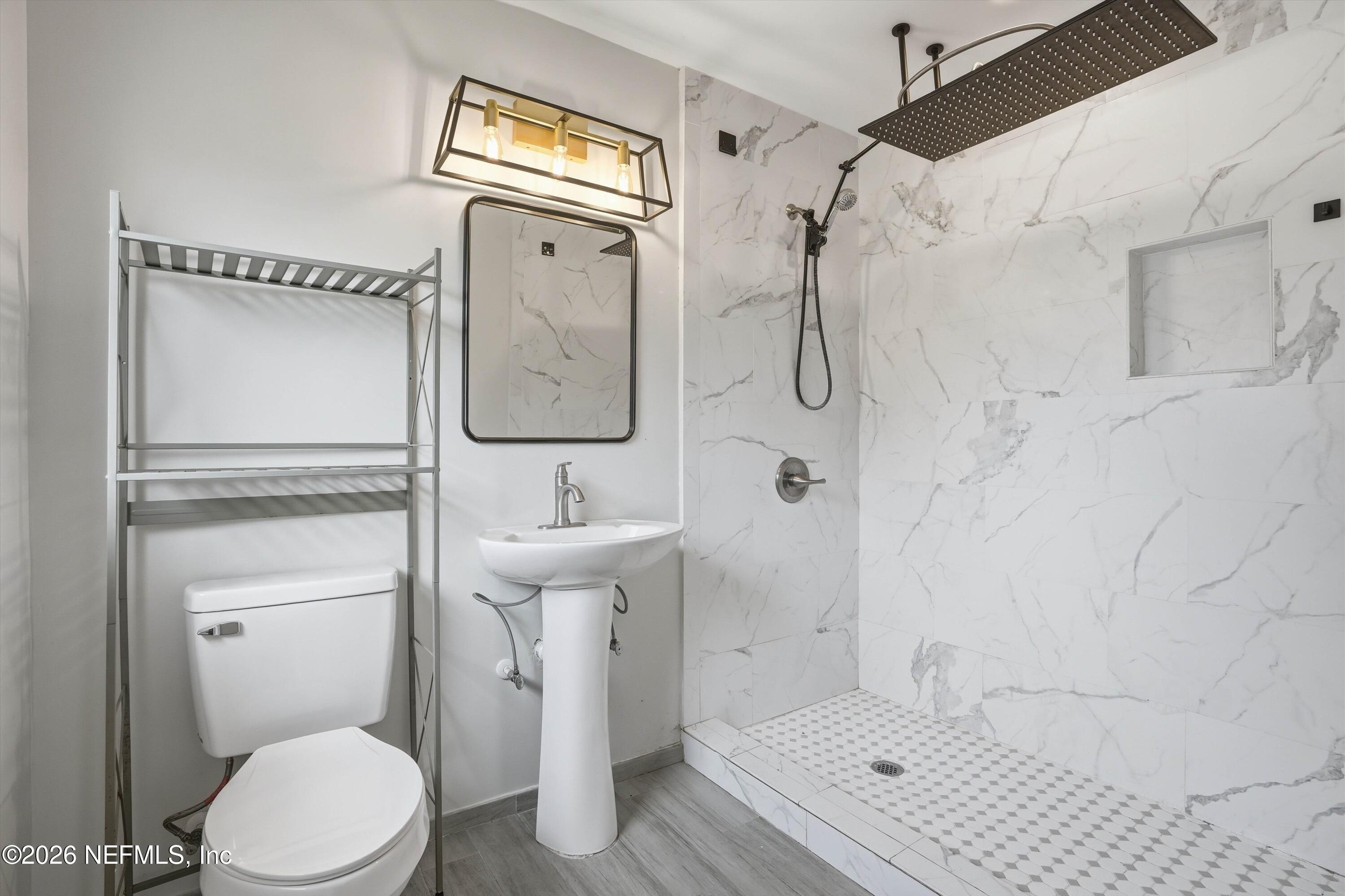 6713 Provost Road North Jacksonville, FL 32216 - Photo 18 of 23 Primary Bathroom 2