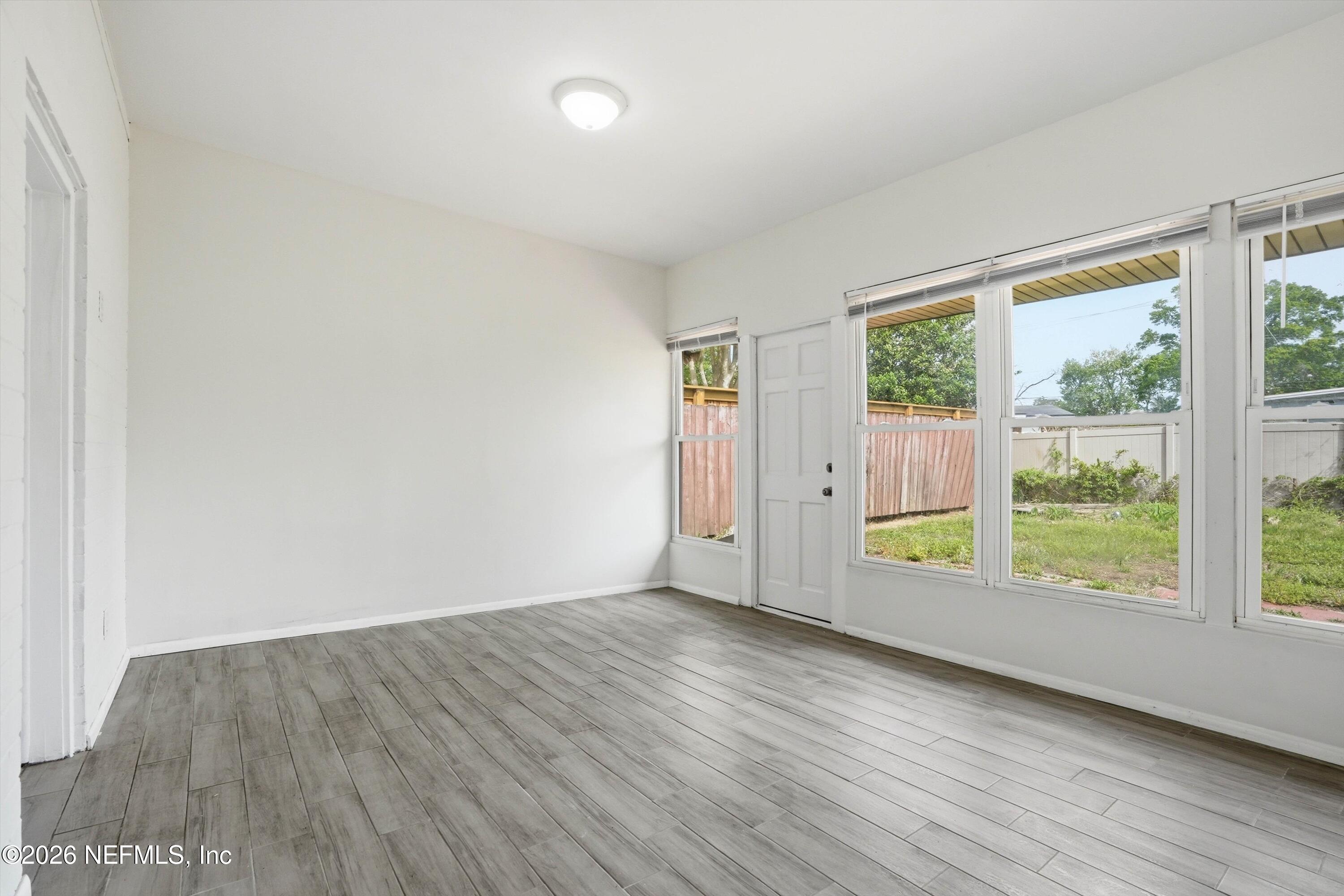 6713 Provost Road North Jacksonville, FL 32216 - Photo 6 of 23 Living Room