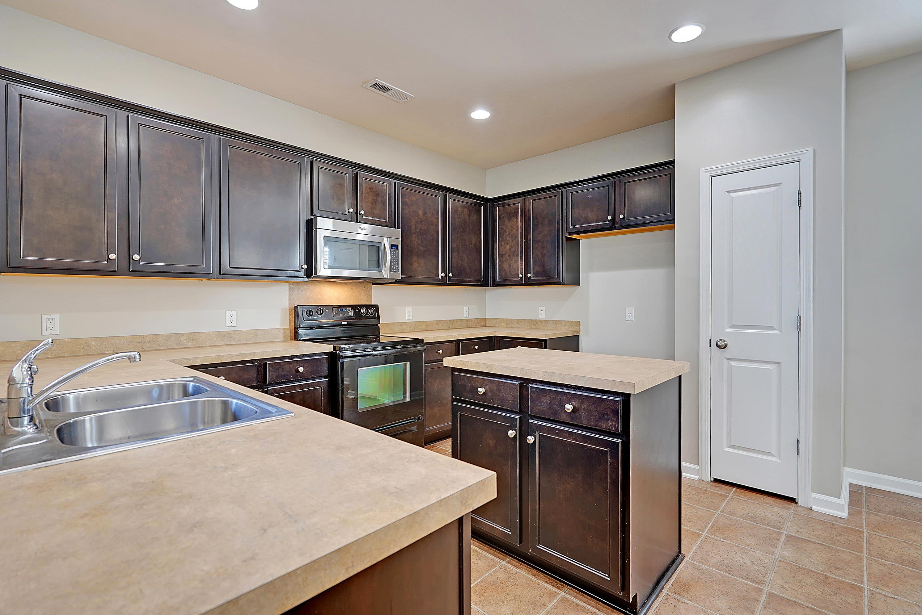 108 Brookhaven Road Summerville, SC 29486 - Photo 11 of 46 CREM_108 Brookhaven_036