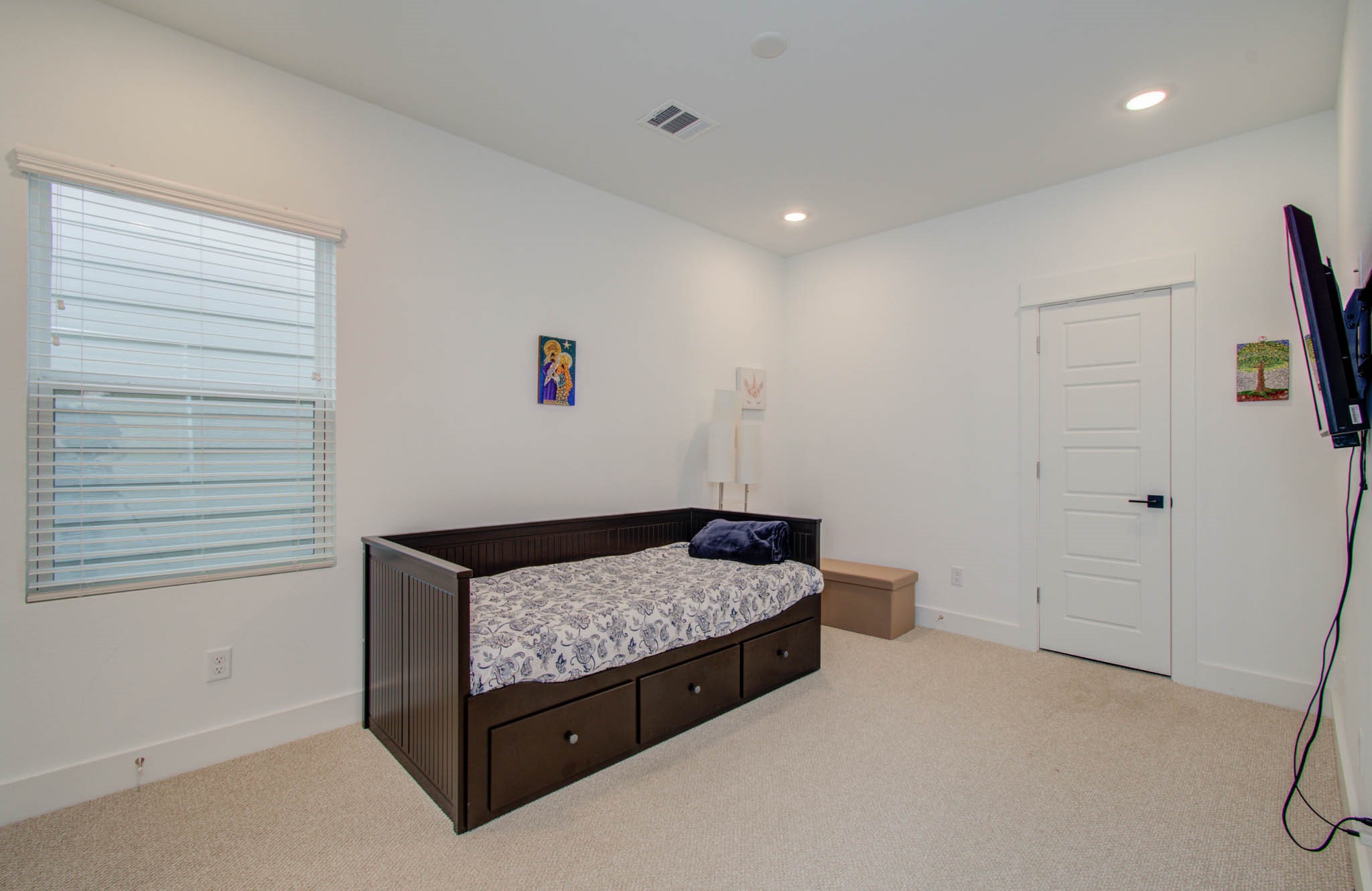 970 Highland Sound Lane Houston, TX 77091 - Photo 18 of 34