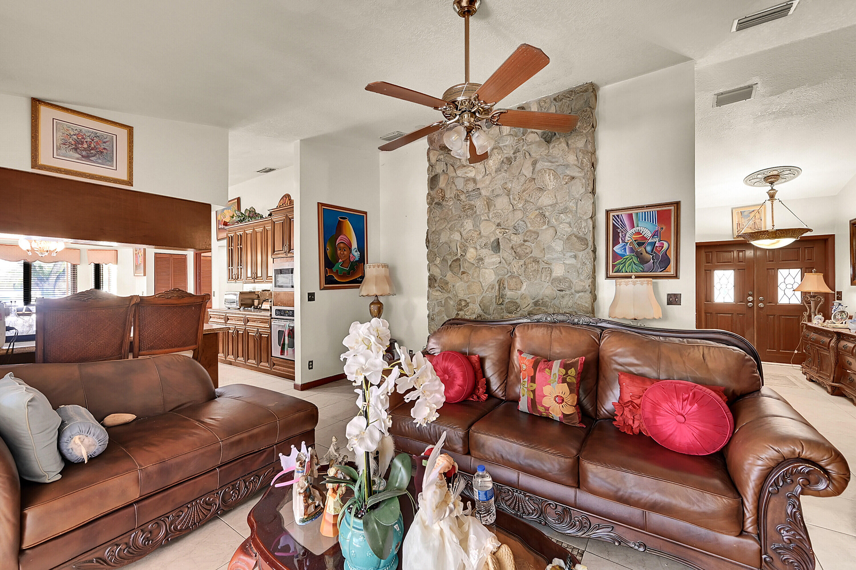 5172 Northwest 84th Road Coral Springs, FL 33067 - Photo 19 of 38 55_20_1 (15)