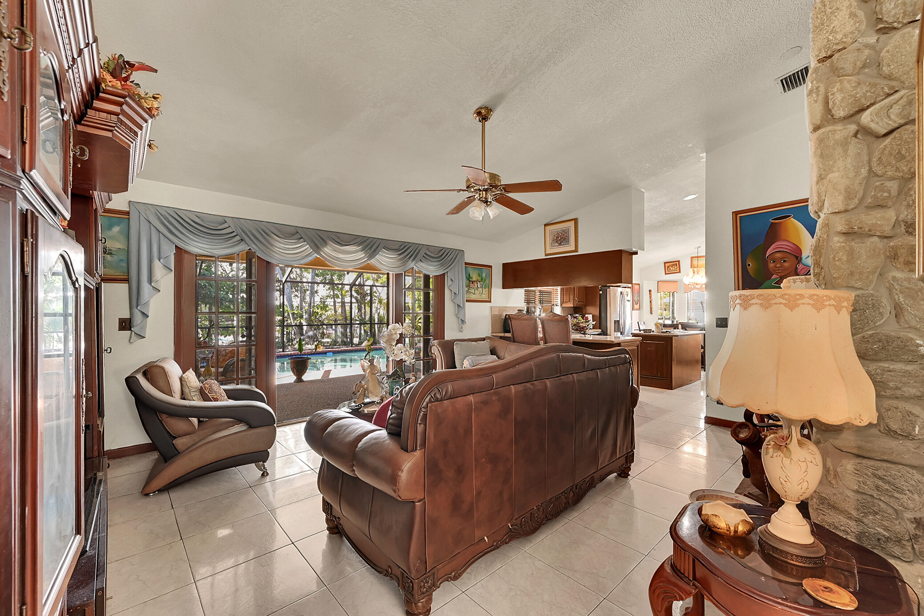 5172 Northwest 84th Road Coral Springs, FL 33067 - Photo 20 of 38 56_21_1 (16)