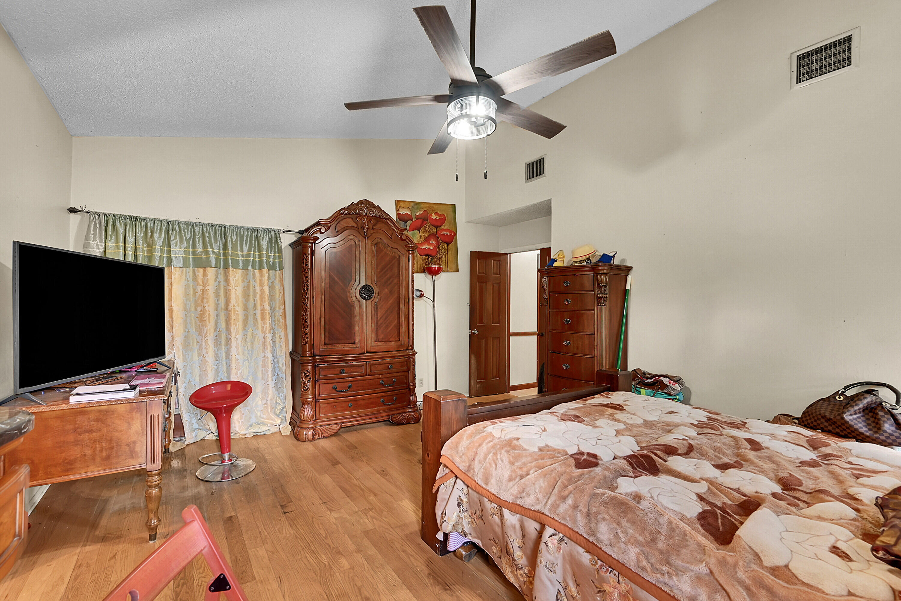 5172 Northwest 84th Road Coral Springs, FL 33067 - Photo 24 of 38 60_25_1 (20)