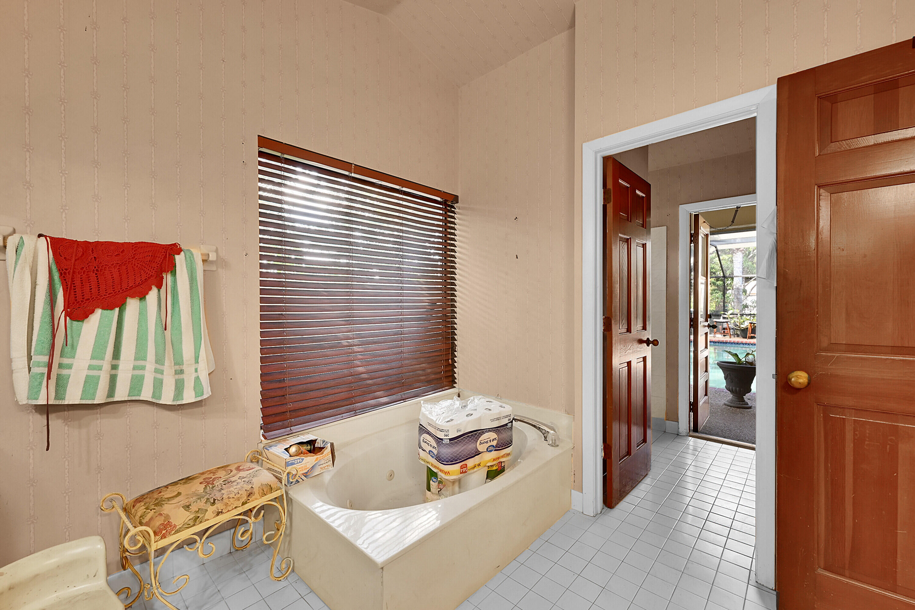 5172 Northwest 84th Road Coral Springs, FL 33067 - Photo 26 of 38 62_27_1 (22)