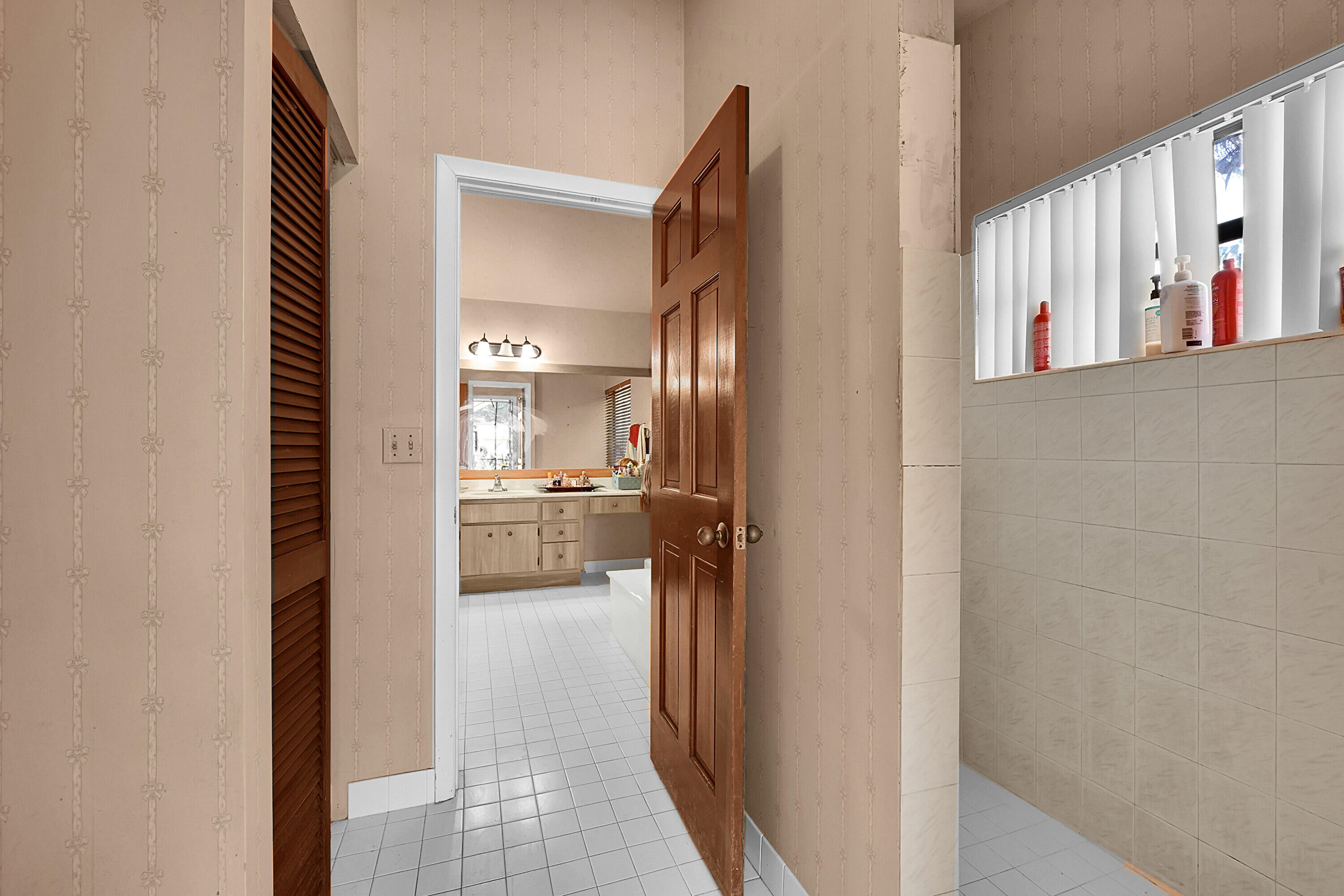 5172 Northwest 84th Road Coral Springs, FL 33067 - Photo 27 of 38 63_28_1 (23)