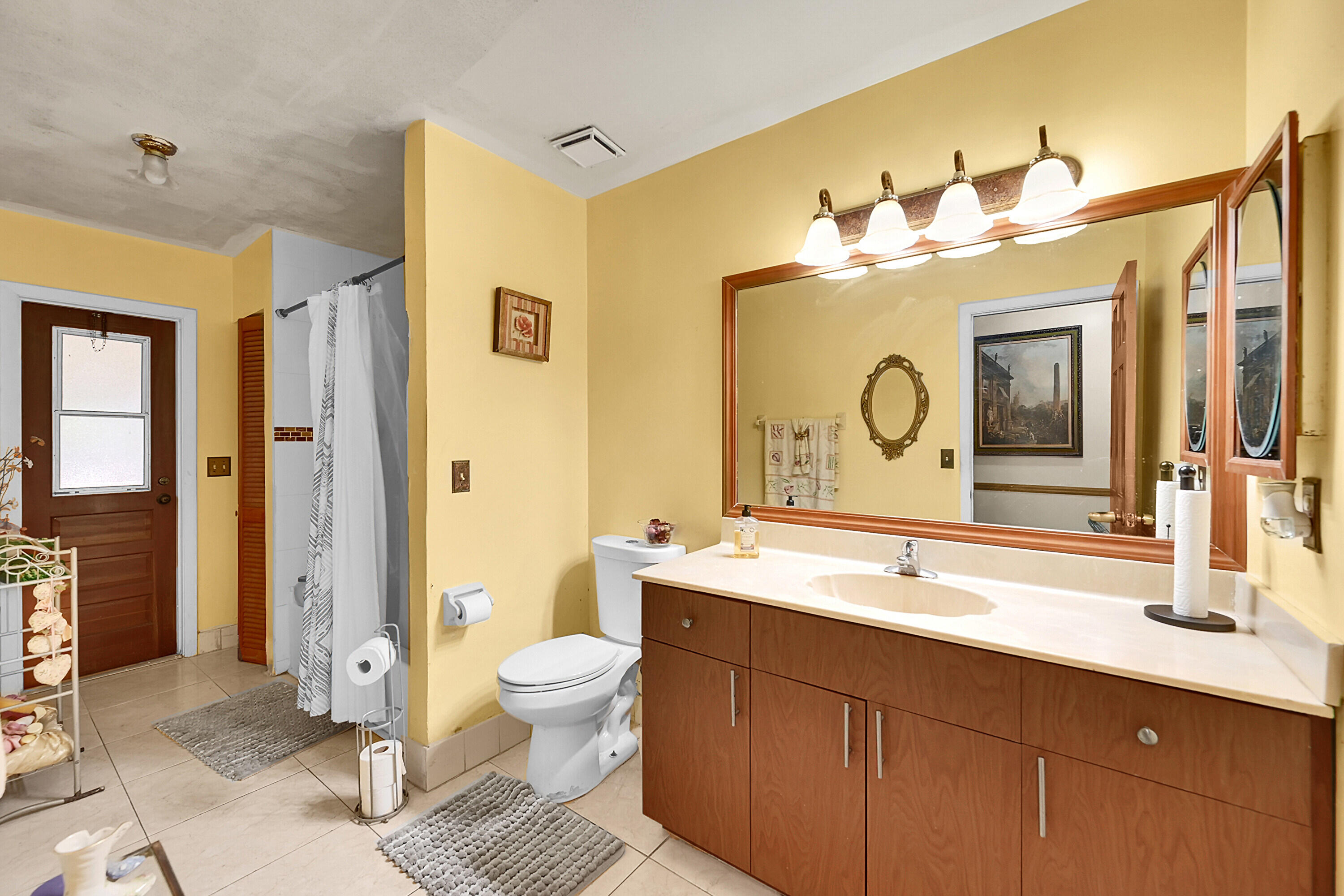 5172 Northwest 84th Road Coral Springs, FL 33067 - Photo 30 of 38 66_31_1 (26)