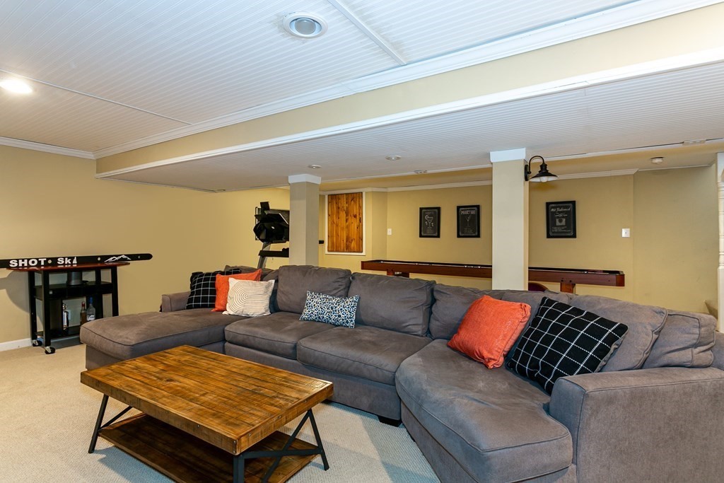 70 Lake Road Framingham, MA 01701 - Photo 32 of 37 Gallery Image 32