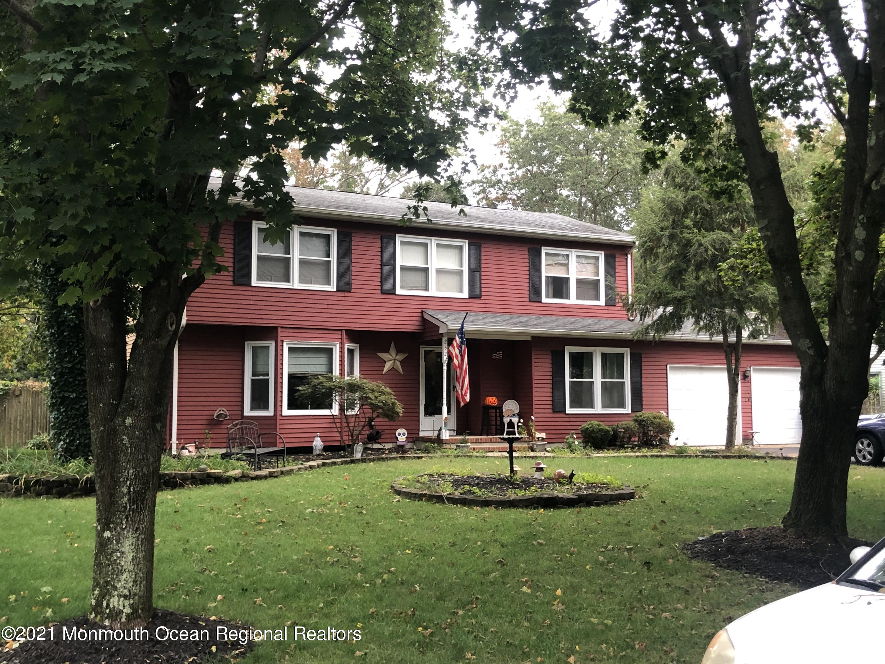 252 Brandon Road Manchester Township, NJ 08759 - Photo 1 of 1 Front of house