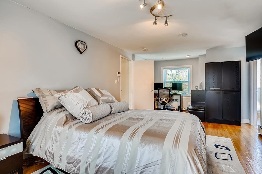 69 Livermore Road Belmont, MA 02478 - Photo 23 of 40 Gallery Image 23