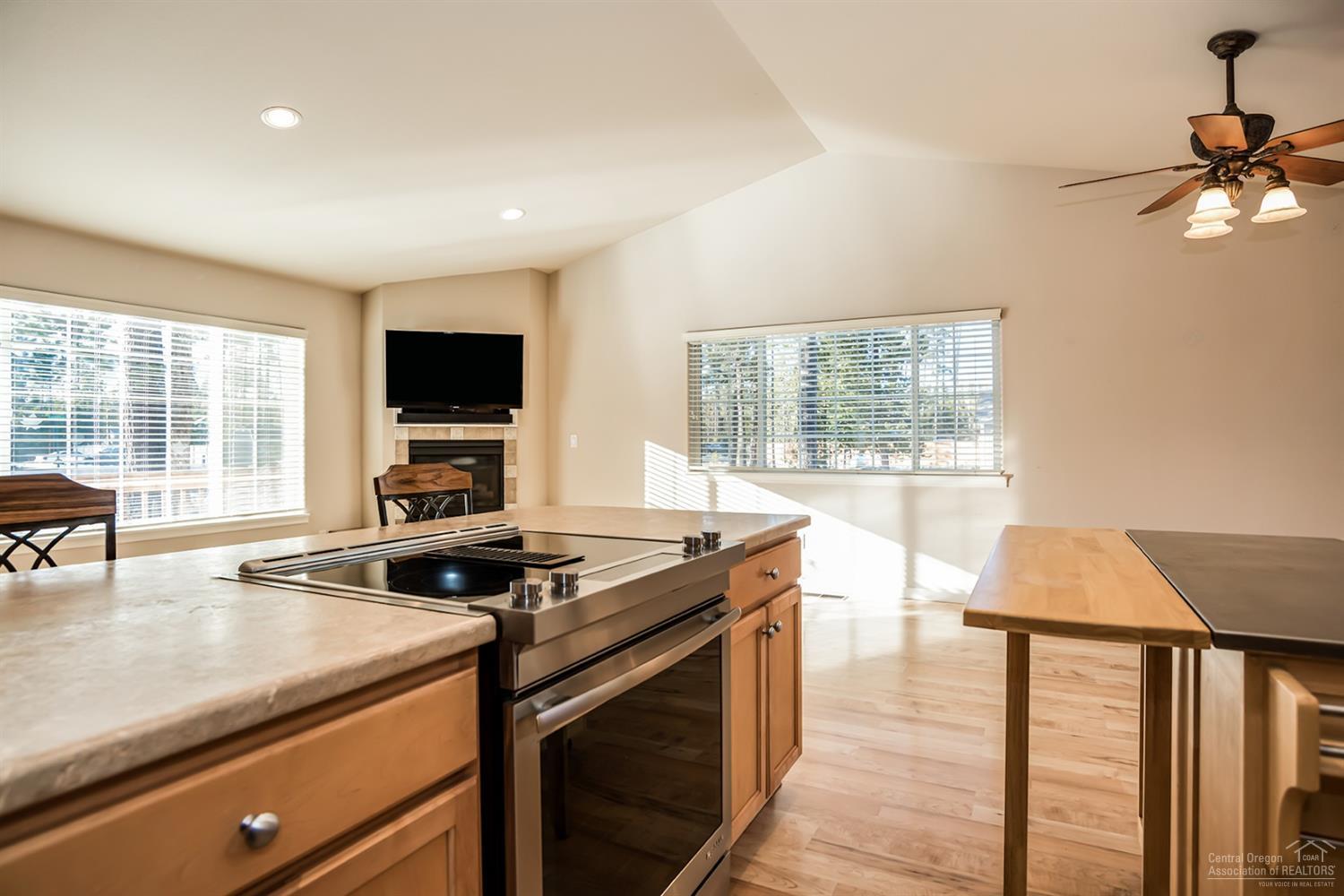 55932 Black Duck Road Bend, OR 97707 - Photo 10 of 25 Additional Photo