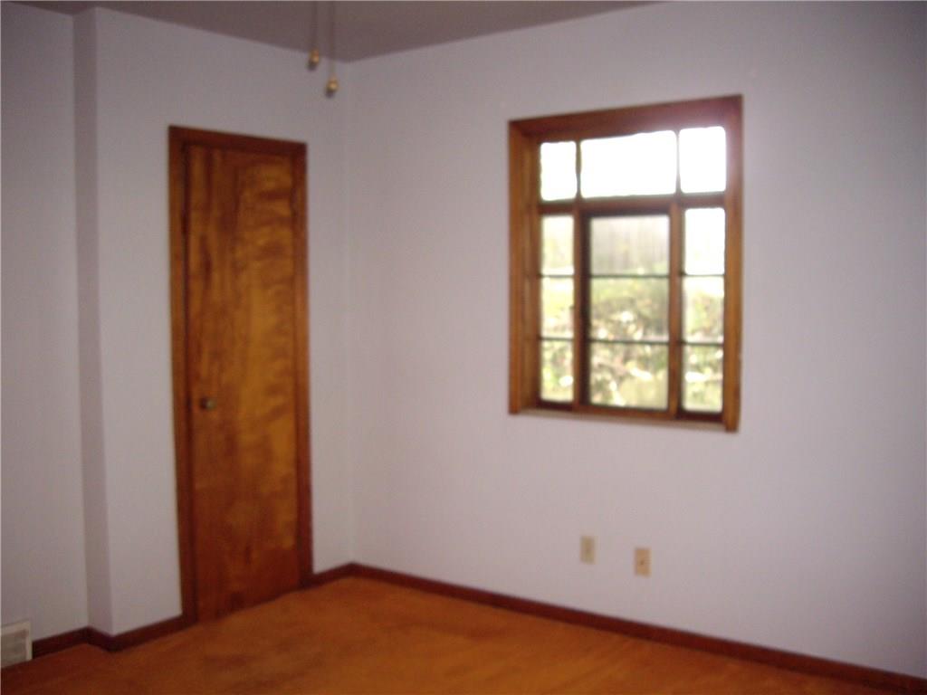 334 Redds Mill Road Charleroi, PA 15022 - Photo 5 of 16 Gallery Image 5