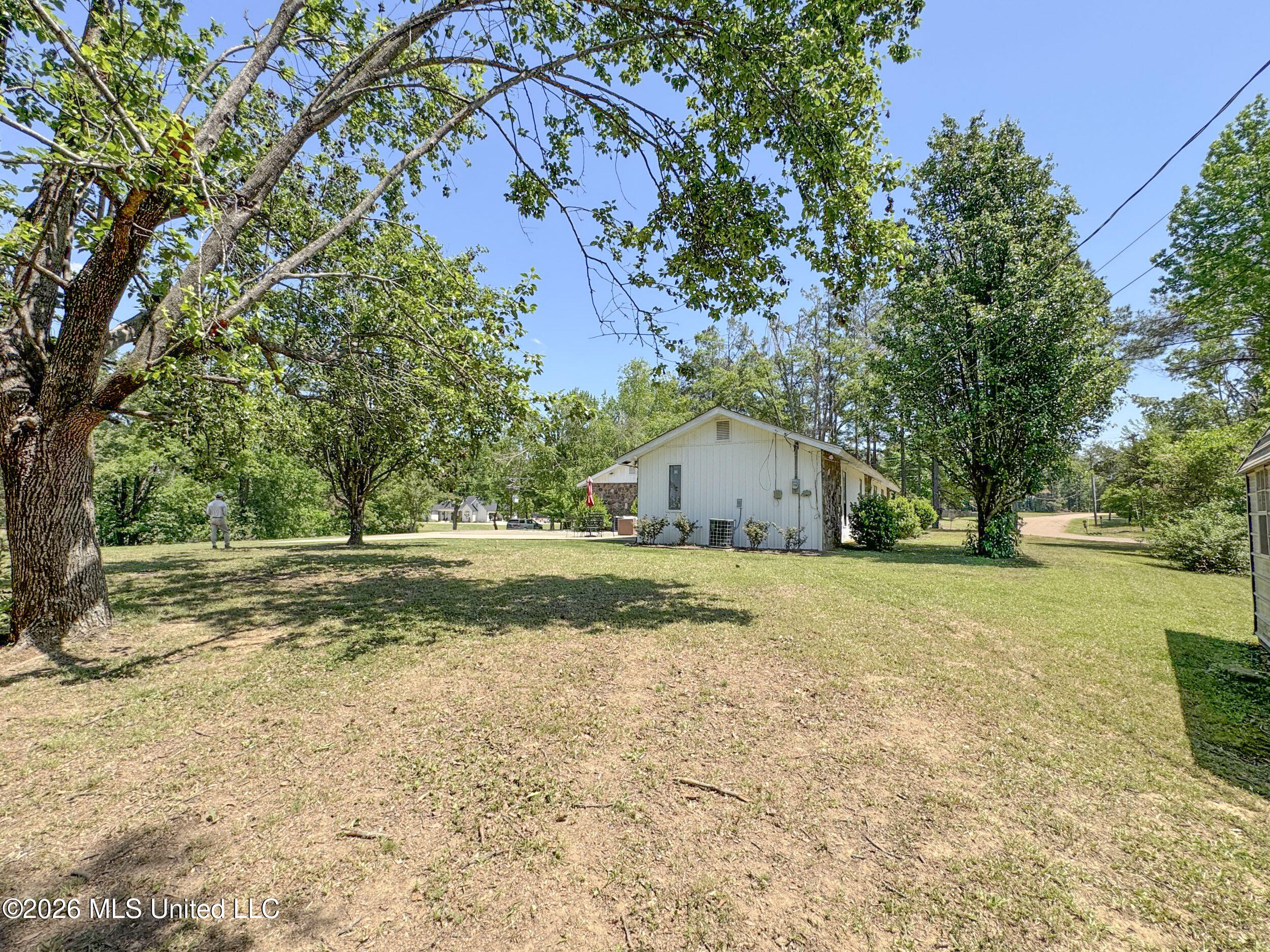 415 Woodland Road Batesville, MS 38606 - Photo 36 of 120 3rlawk10