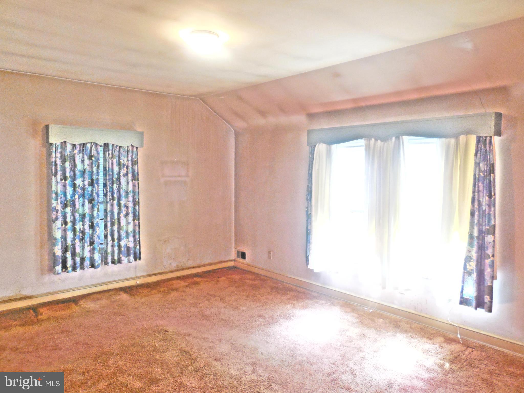 312 Baltimore Road Rockville, MD 20850 - Photo 10 of 22 Bedroom