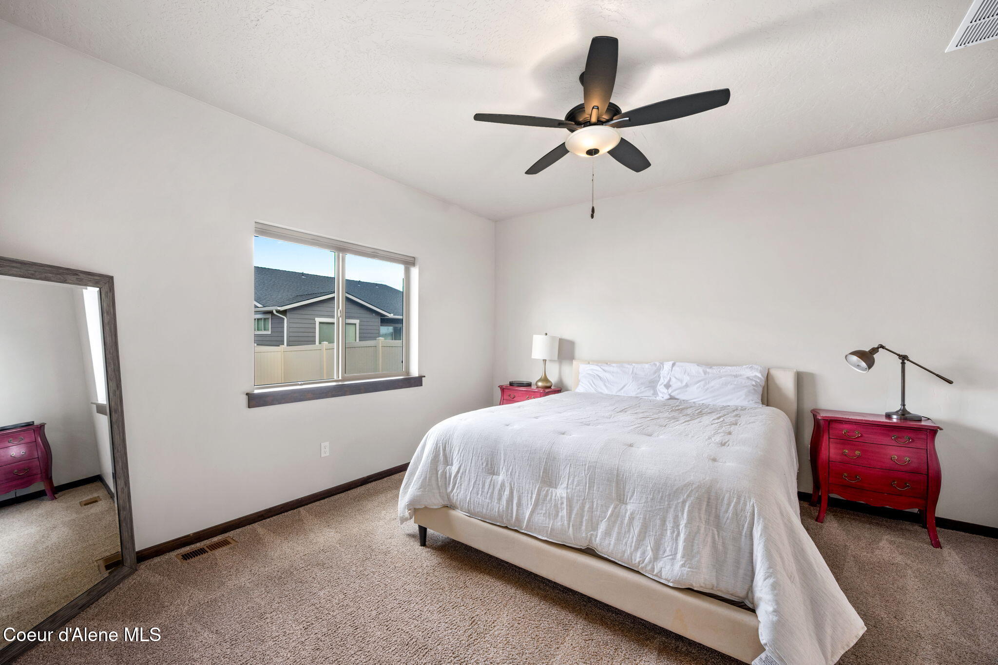 4302 North Donovan Lane Post Falls, ID 83854 - Photo 12 of 27 15-web-or-mls-DSC_5428