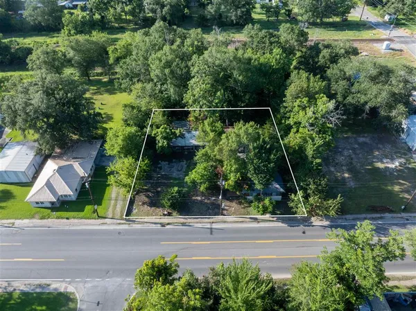 $190,000 | 416 West Napoleon Street, Sulphur, LA 70663